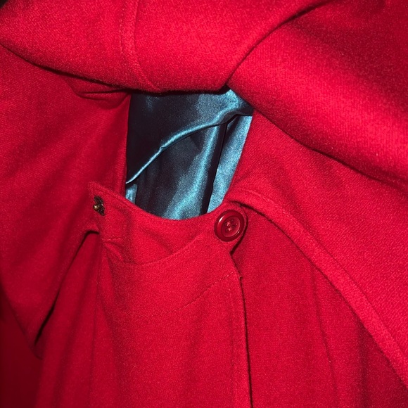 ❤️ MOLINA Crimson RED Hooded Cape Cloak Pancho Scarf IRELAND Cashmere Wool NWOT! - Picture 13 of 16